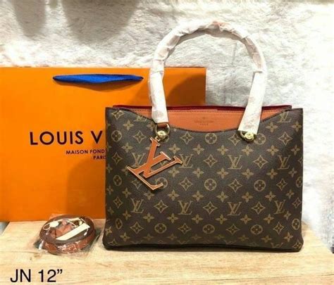 louis vuitton abu dhabi prices